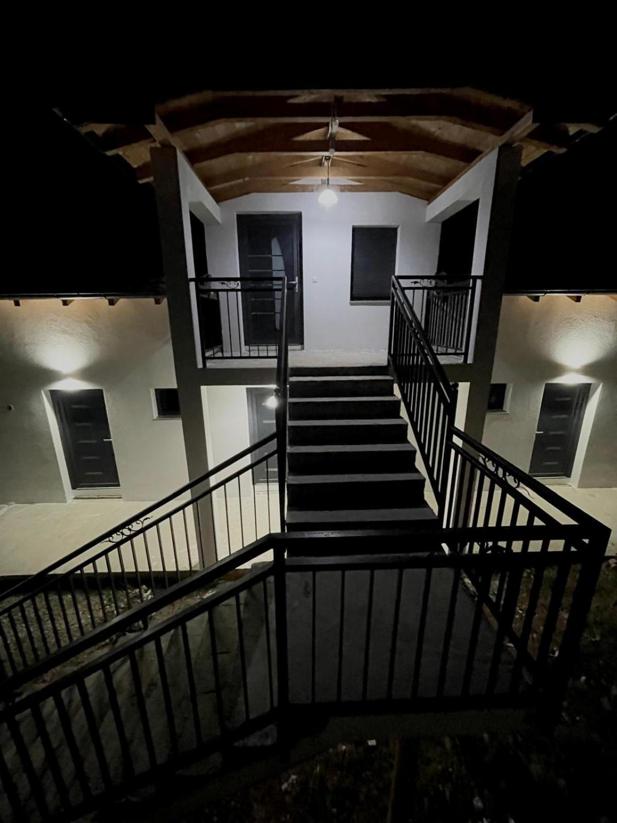 Guesthouse Tropoje E Vjeter Экстерьер фото